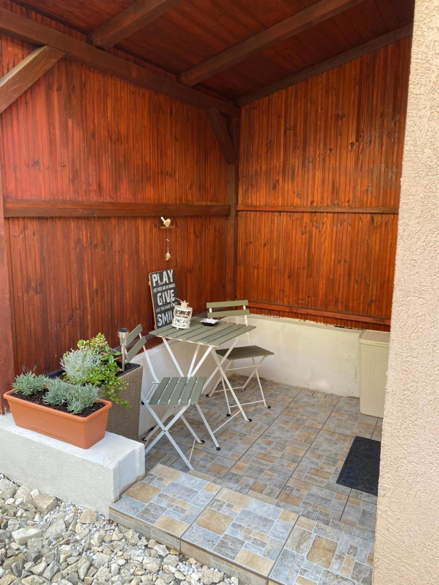 Charming Apartament Sibiu Eksteriør bilde